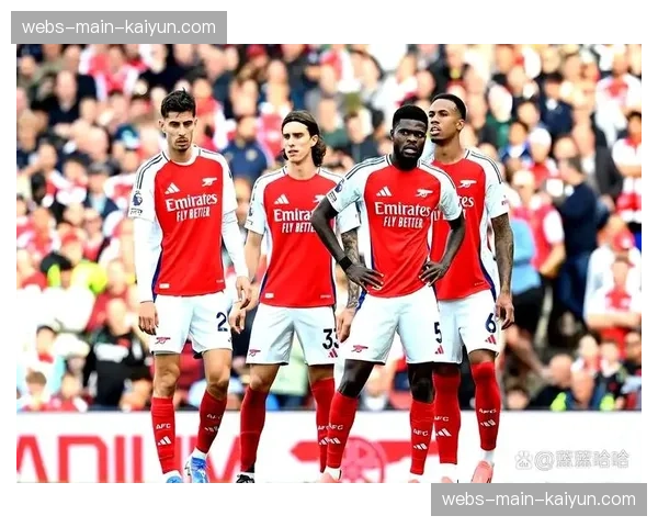 英超定位球风潮：五大联赛评价两极分化，战术选择引发争议